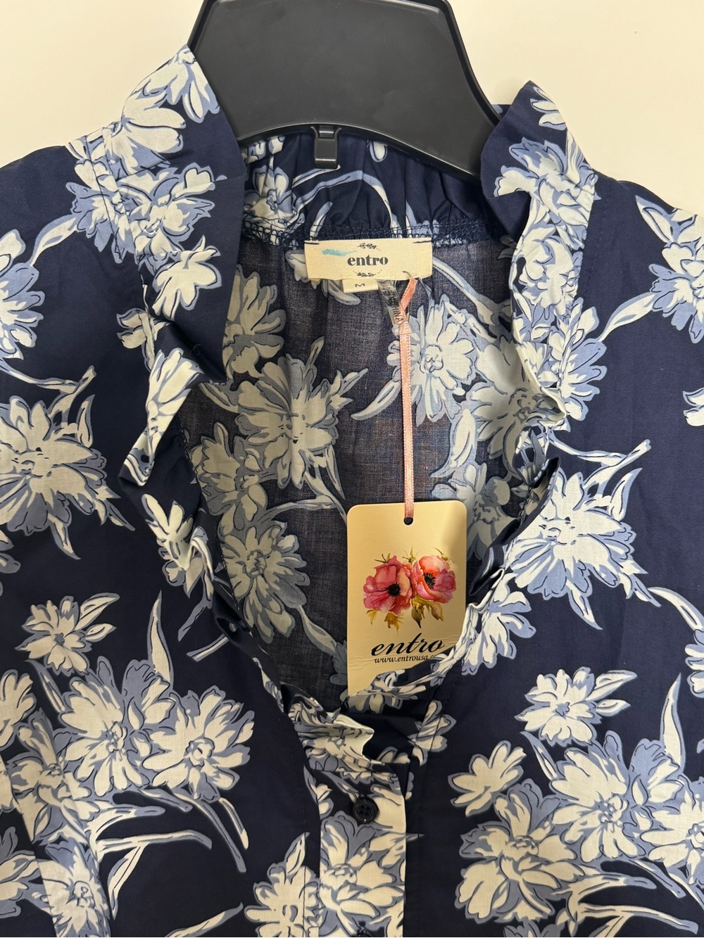 Entro Floral Ruffle Neck Blouse - Picture 6 of 8